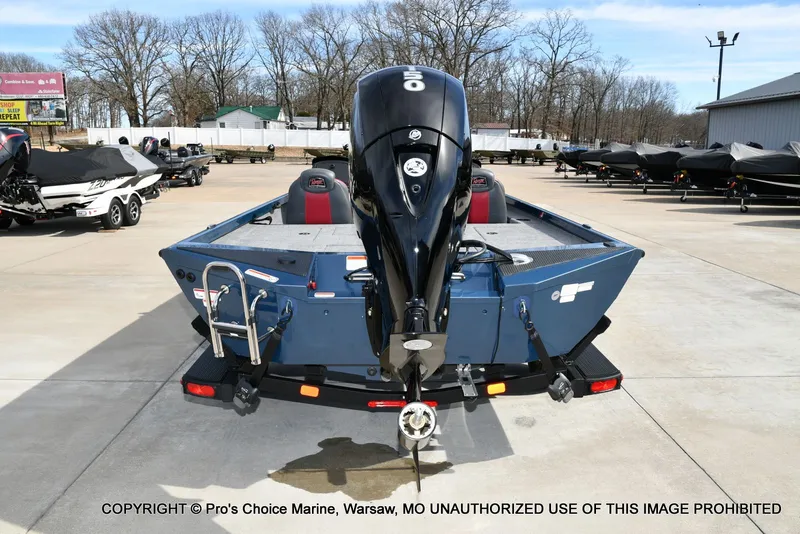 Slide: The Image of Ranger RT198P DUAL CONSOLE 2024 - 21