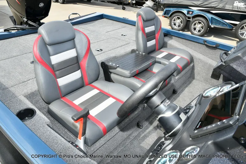 Slide: The Image of Ranger RT198P DUAL CONSOLE 2024 - 30