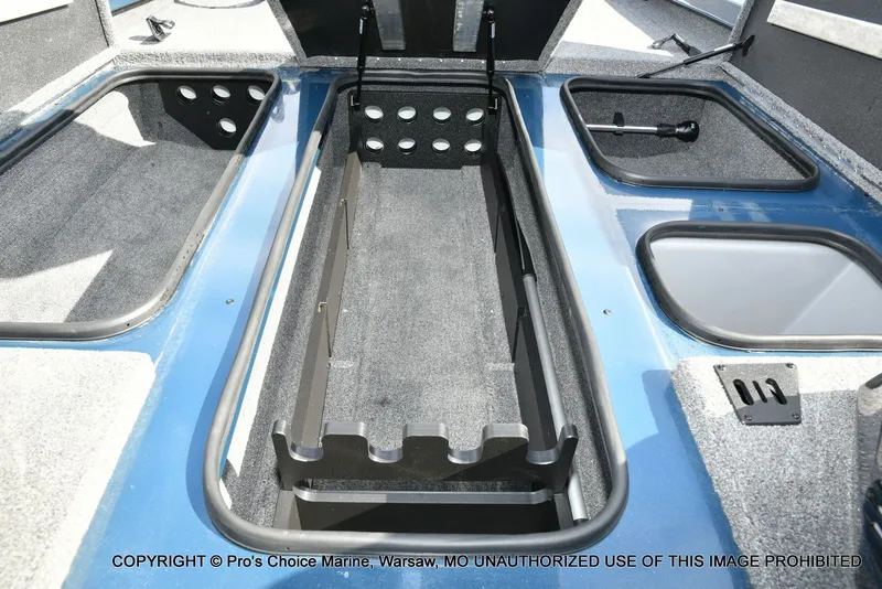 Slide: The Image of Ranger RT198P DUAL CONSOLE 2024 - 51