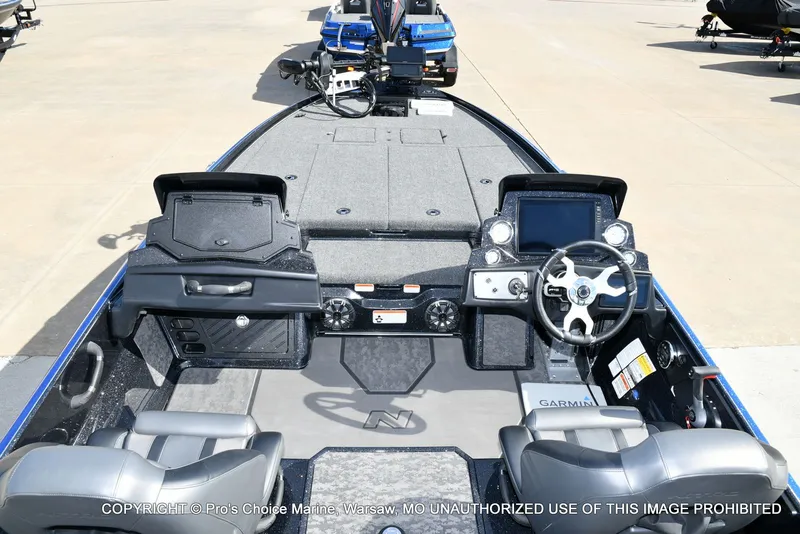 Slide: The Image of Interior view of Nitro Z21 XL Pro Dual Console 2025 boat. - 11