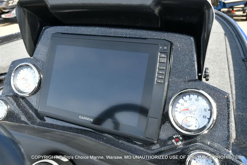 Slide: The Image of Garmin display and gauges in Nitro Z21 XL Pro 2025. - 9