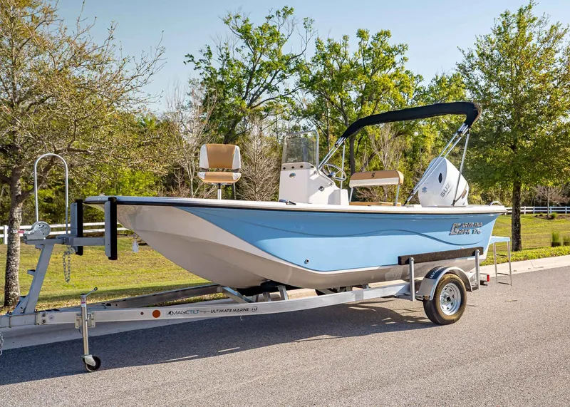 The Image of Carolina 17 LS 2026 - 1