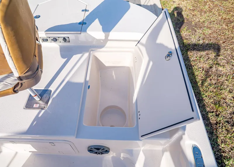 Slide: The Image of Carolina 17 LS 2026 - 19