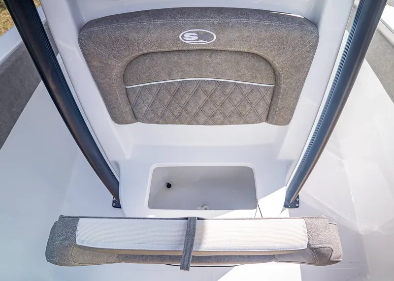 Slide: The Image of Sea Hunt Ultra 219 2026 - 20