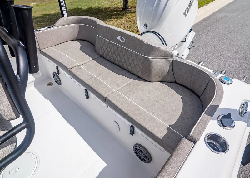 Slide: The Image of Sea Hunt Ultra 219 2026 - 8