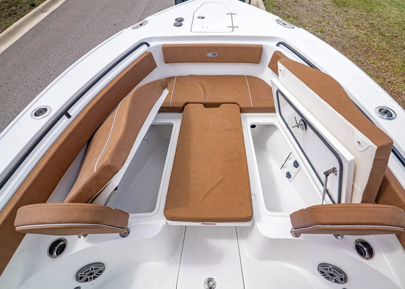 Slide: The Image of Sea Hunt Ultra 265 SE 2026 - 20