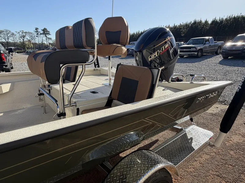 Slide: The Image of Xpress Hyper-Lift Bay Series H20 BAY-SPOTLOCK-9 EXPLORE 2026 - 5