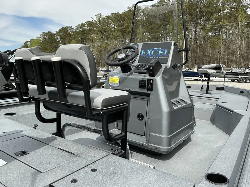 Slide: The Image of Excel 220 Bay Pro Elite 2025 - 14