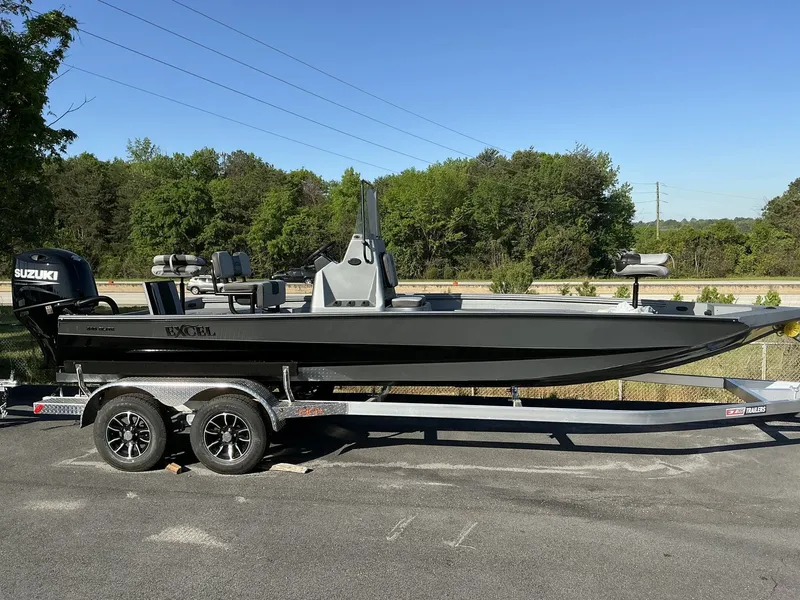 The Image of Excel 220 Bay Pro Elite 2025 - 1