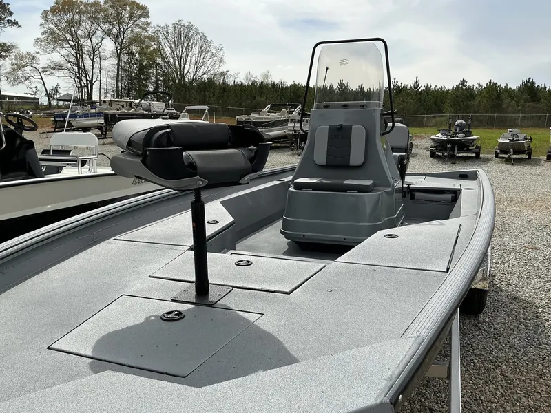 Slide: The Image of Excel 220 Bay Pro Elite 2025 - 13