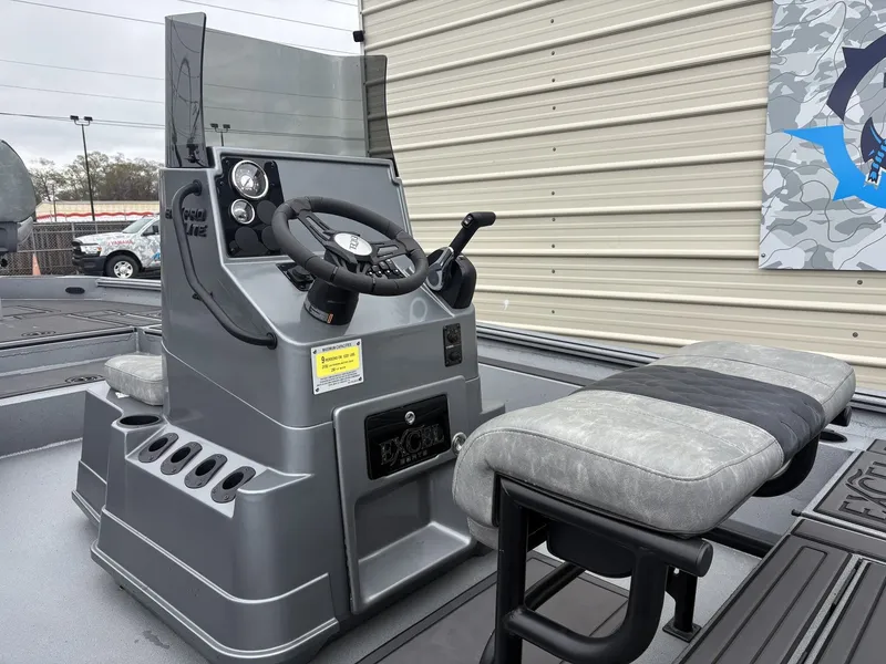 Slide: The Image of Excel 230 Bay Pro 2026 - 5