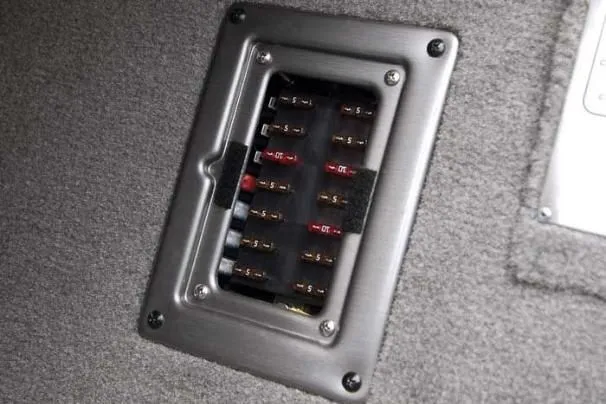 Slide: The Image of Tracker Pro Team 175 TXW 2009 - 34