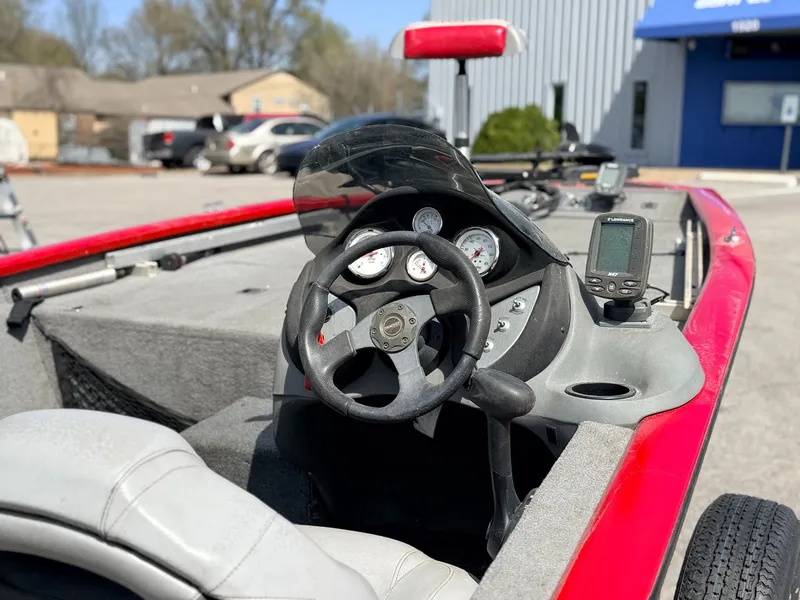 Slide: The Image of Tracker Pro Team 175 TXW 2009 - 6