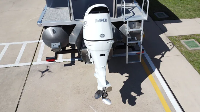 Slide: The Image of Avalon VNT 2080 QL 2022 - 32