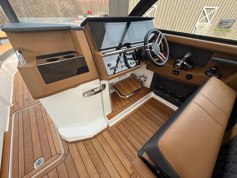 Slide: The Image of Cobalt R35 2025 - 610