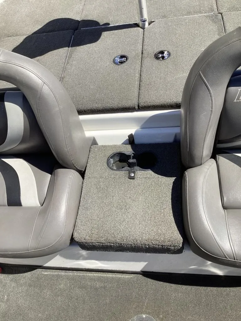 Slide: The Image of Bass Cat Pantera II 2016 - 38