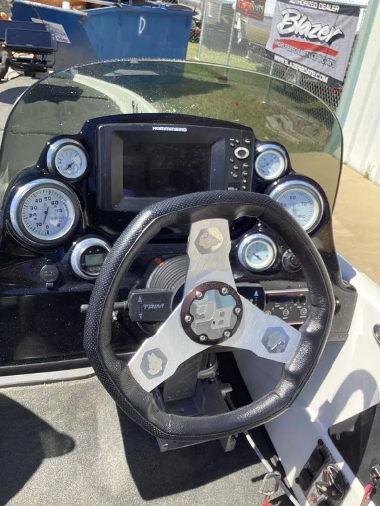 Slide: The Image of Bass Cat Pantera II 2016 - 40