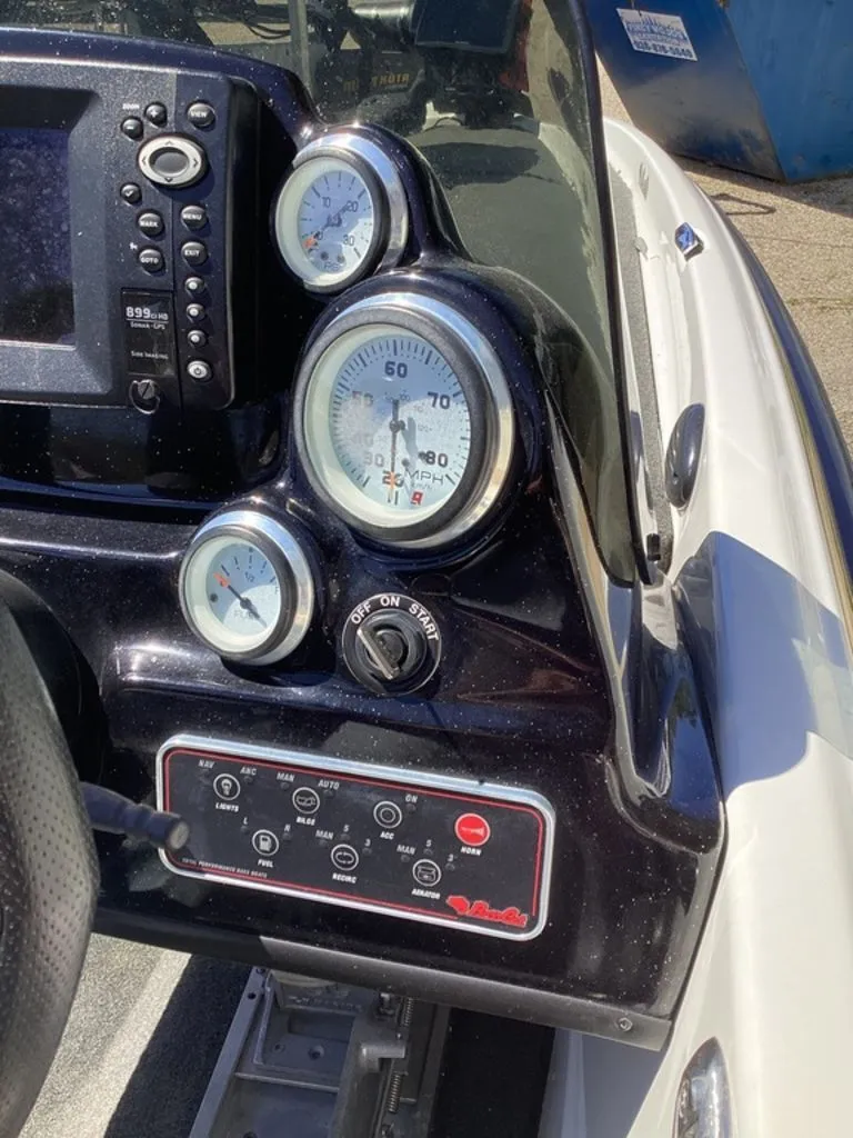 Slide: The Image of Bass Cat Pantera II 2016 - 44