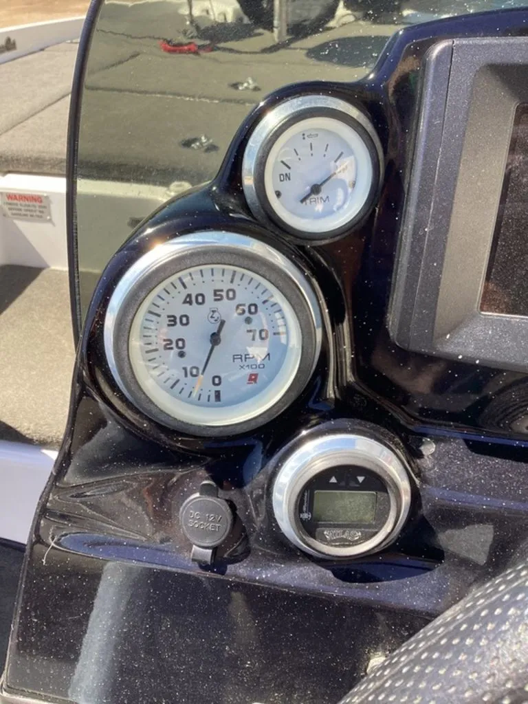 Slide: The Image of Bass Cat Pantera II 2016 - 45