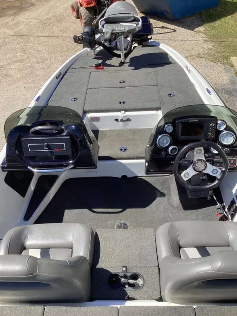 Slide: The Image of Bass Cat Pantera II 2016 - 69