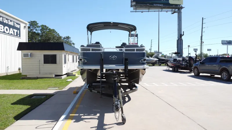 Slide: The Image of Avalon VNT 2080 QL 2022 - 8