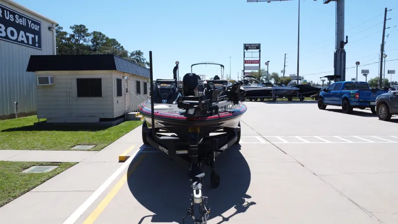 Slide: The Image of Nitro Z19 Pro 2020 - 9