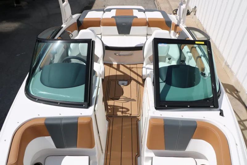 Slide: The Image of Interior view of Chaparral 21 SSi boat, model year 2026. - 23