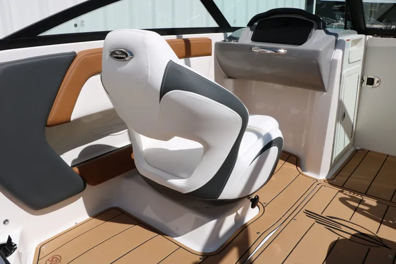 Slide: The Image of Interior of 2026 Chaparral 21 SSi featuring stylish seat design. - 33