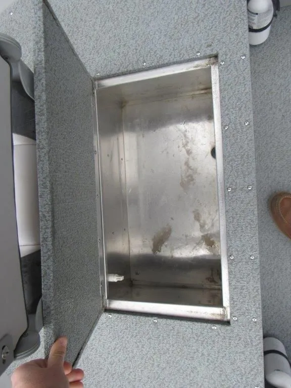 Slide: The Image of Smoker Craft 14 ANGLER 2018 - 13