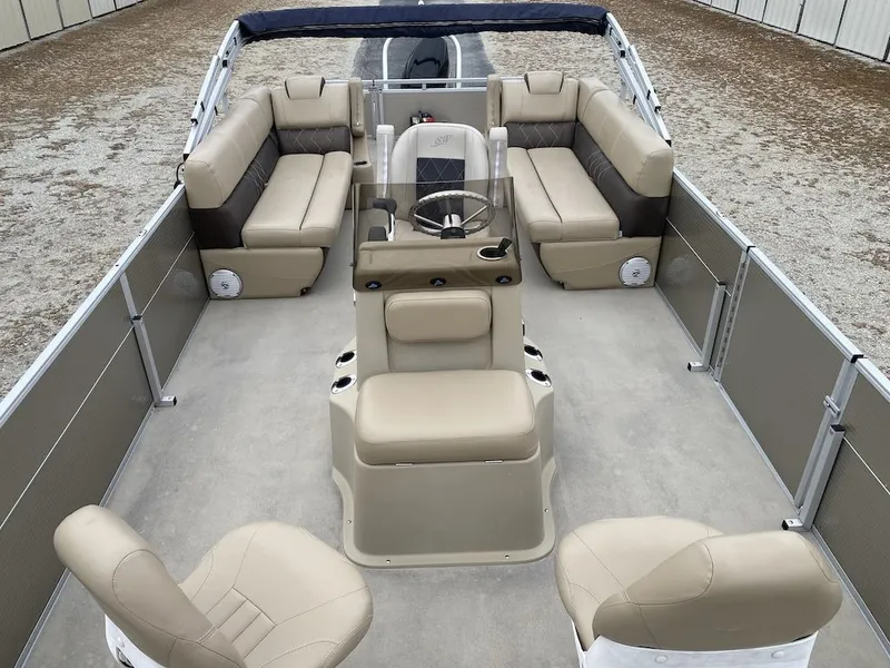 Slide: The Image of Silver Wave 230 CC ISLAND 2018 - 9