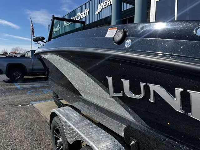 Slide: The Image of Lund 189 Tyee GL Sport 2020 - 4