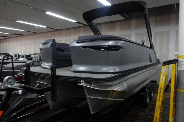 The Image of Manitou 22 EXP BENCH STEALTH 2024 - 1