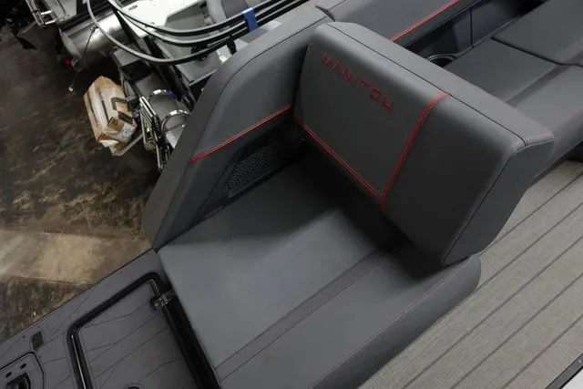 Slide: The Image of Manitou 22 EXP BENCH STEALTH 2024 - 10