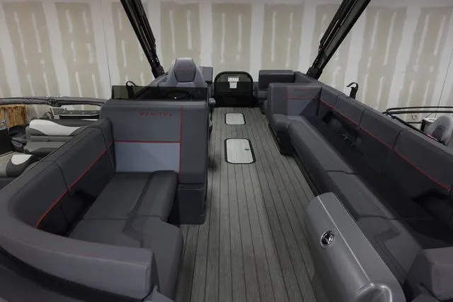 Slide: The Image of Manitou 22 EXP BENCH STEALTH 2024 - 4