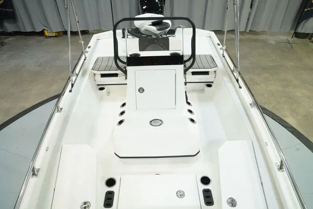 Slide: The Image of Vexus AVX1980CC 2021 - 15