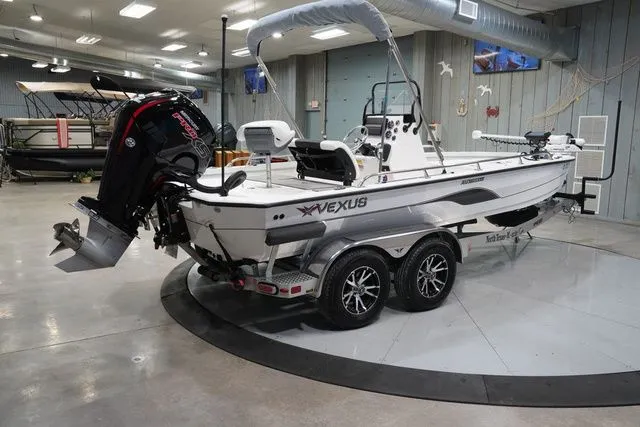 Slide: The Image of Vexus AVX1980CC 2021 - 8