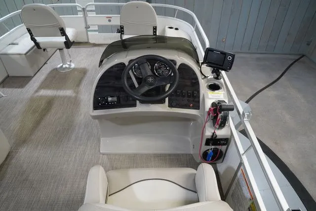 Slide: The Image of Godfrey SR 226 F 2021 - 17