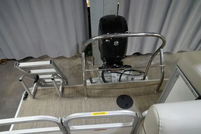 Slide: The Image of Godfrey SR 226 F 2021 - 22