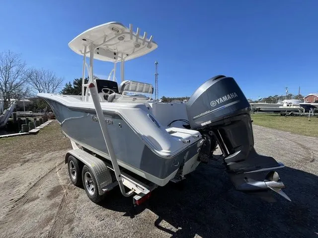 Slide: The Image of Tidewater 230 CC Adventure 2015 - 4