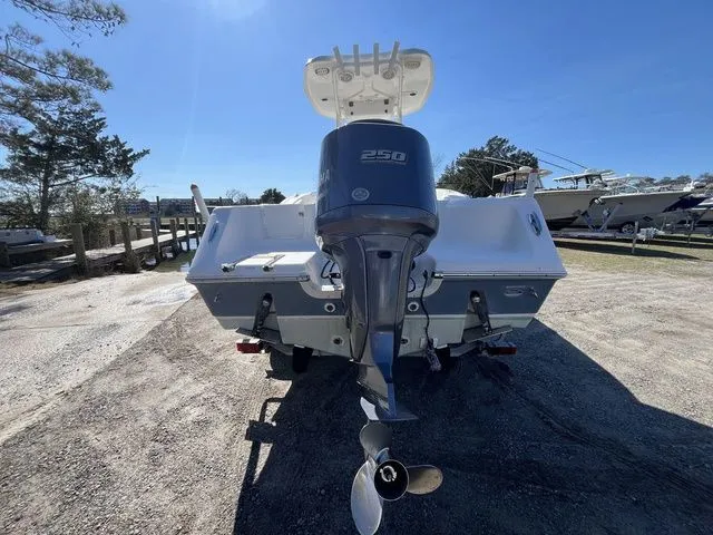 Slide: The Image of Tidewater 230 CC Adventure 2015 - 5