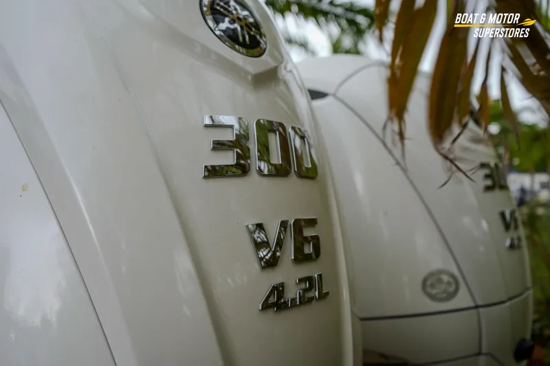 Slide: The Image of Close-up of a 2026 Four Winns H9 OB outboard motor, 300 V6 4.2L. - 23