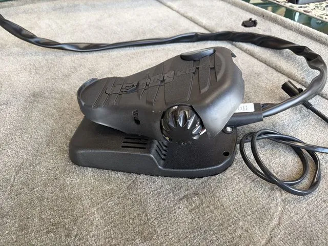 Slide: The Image of Tracker Bass Tracker Classic Limited 2026 - 37