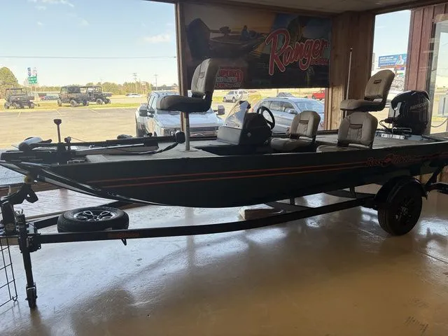 Slide: The Image of Tracker Bass Tracker Classic Limited 2026 - 40