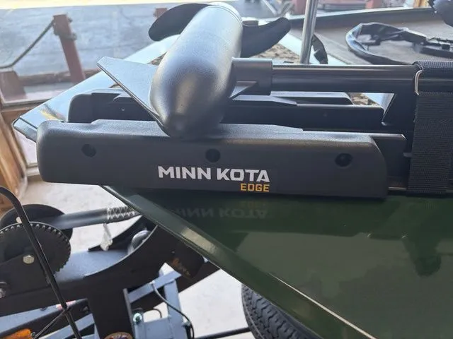 Slide: The Image of Tracker Bass Tracker Classic Limited 2026 - 7