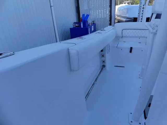 Slide: The Image of Sportsman Heritage 211 Center Console 2022 - 19