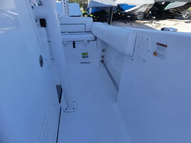 Slide: The Image of Sportsman Heritage 211 Center Console 2022 - 20