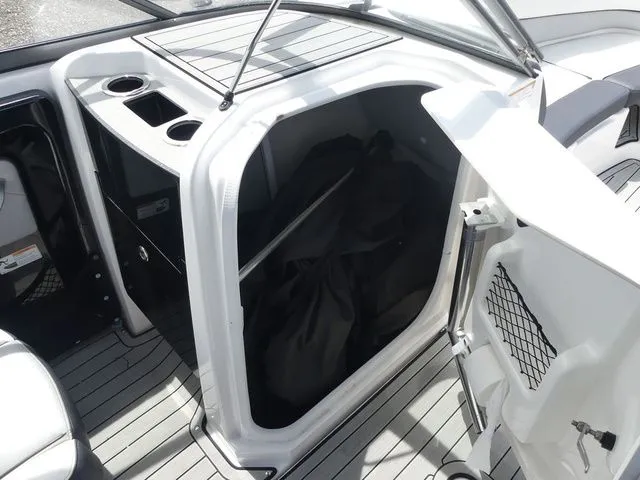 Slide: The Image of Yamaha 252SE 2022 - 15