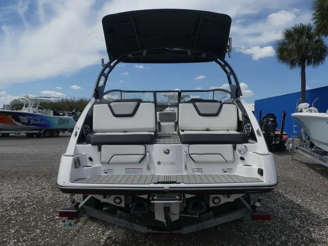 Slide: The Image of Yamaha 252SE 2022 - 5