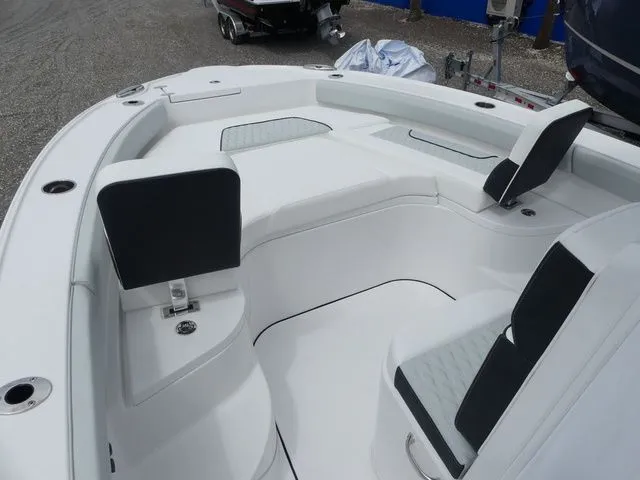 Slide: The Image of Blackfin 242 HB 2026 - 12