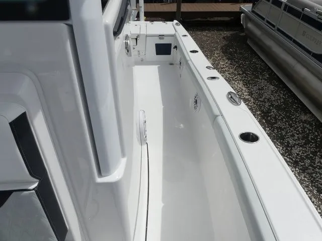 Slide: The Image of Blackfin 242 HB 2026 - 18